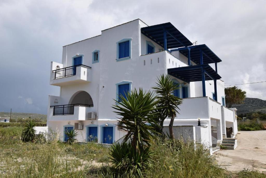 Palmos Self-Catering Apartment With Sea View Kastrákion Εξωτερικό φωτογραφία